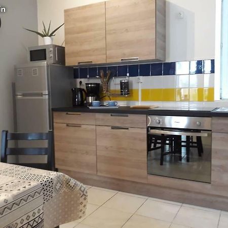 L'Arriere Boutique Apartment Maroilles Екстериор снимка